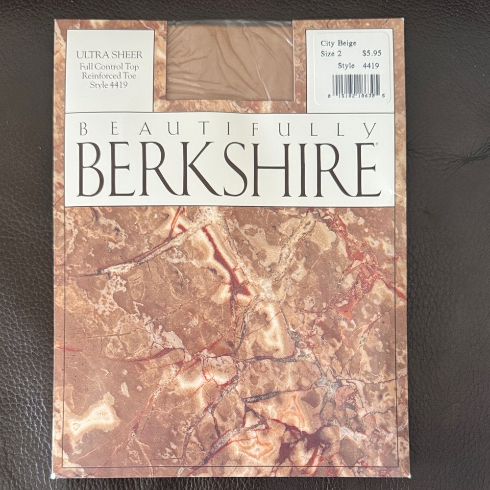 Berkshire Ultra Sheer Panty Hose Control Top Color City Beige Size 2